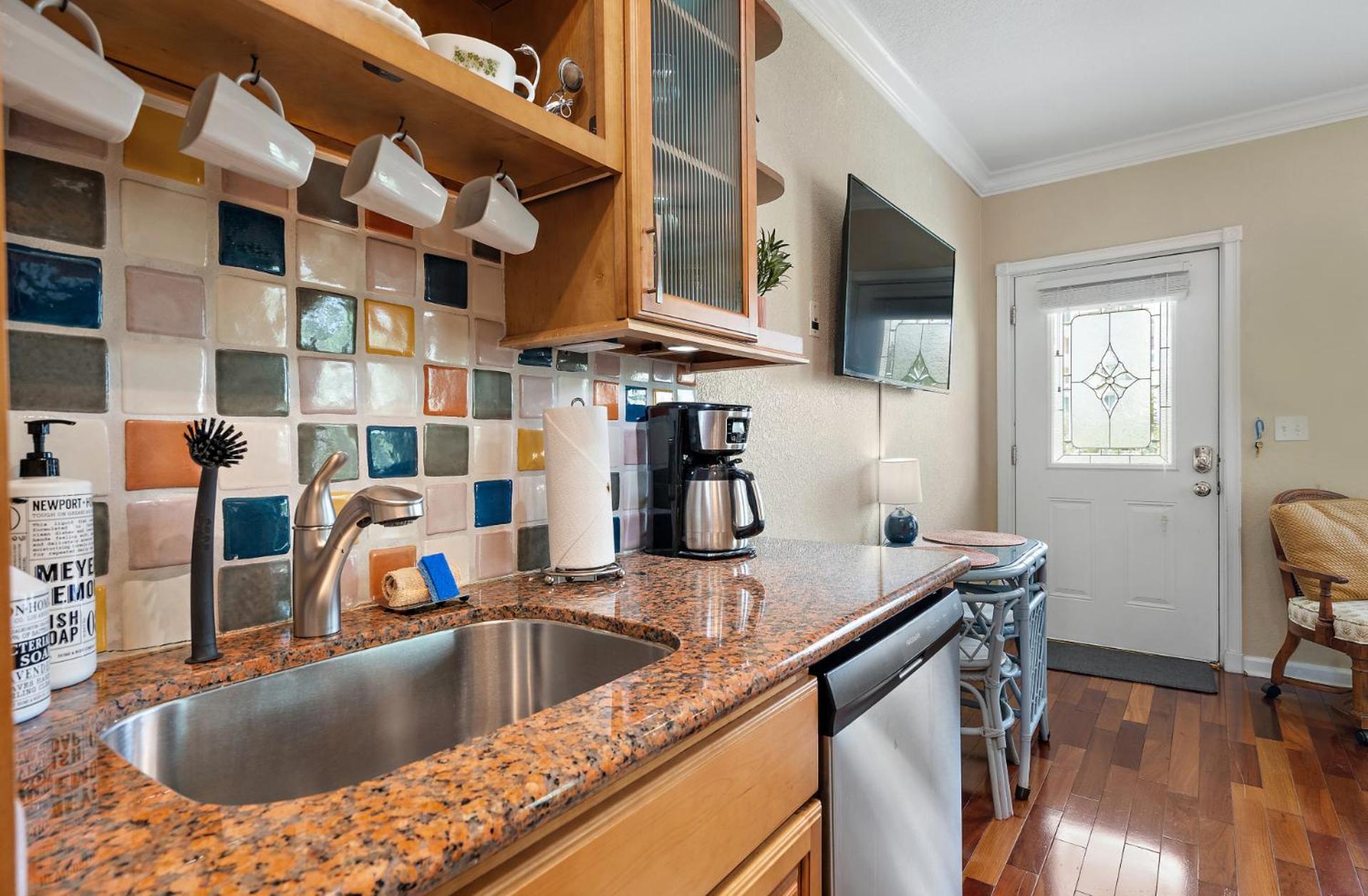 Retro Retreat In Dtsp - Explore The Downtown Area Saint Petersburg Eksteriør billede